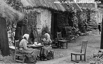 old-photograph-highland-crofters-scotland